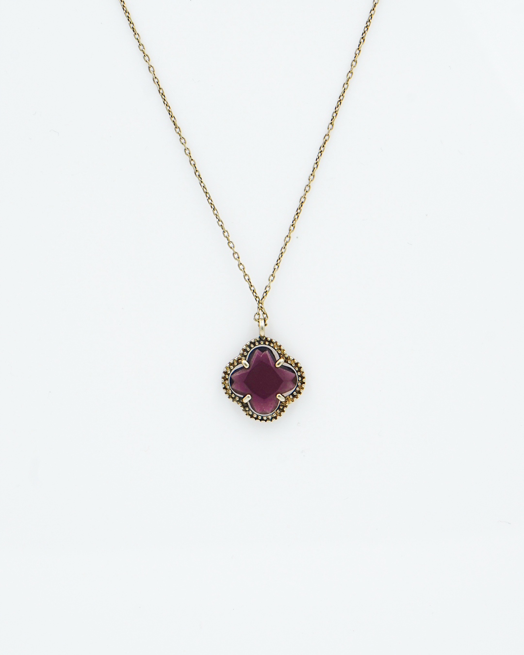 Berry Clover Pendant Necklace
