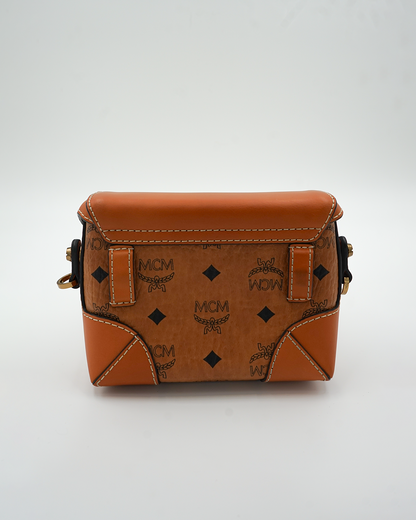 Berlin Vachetta Leather Belt Bag